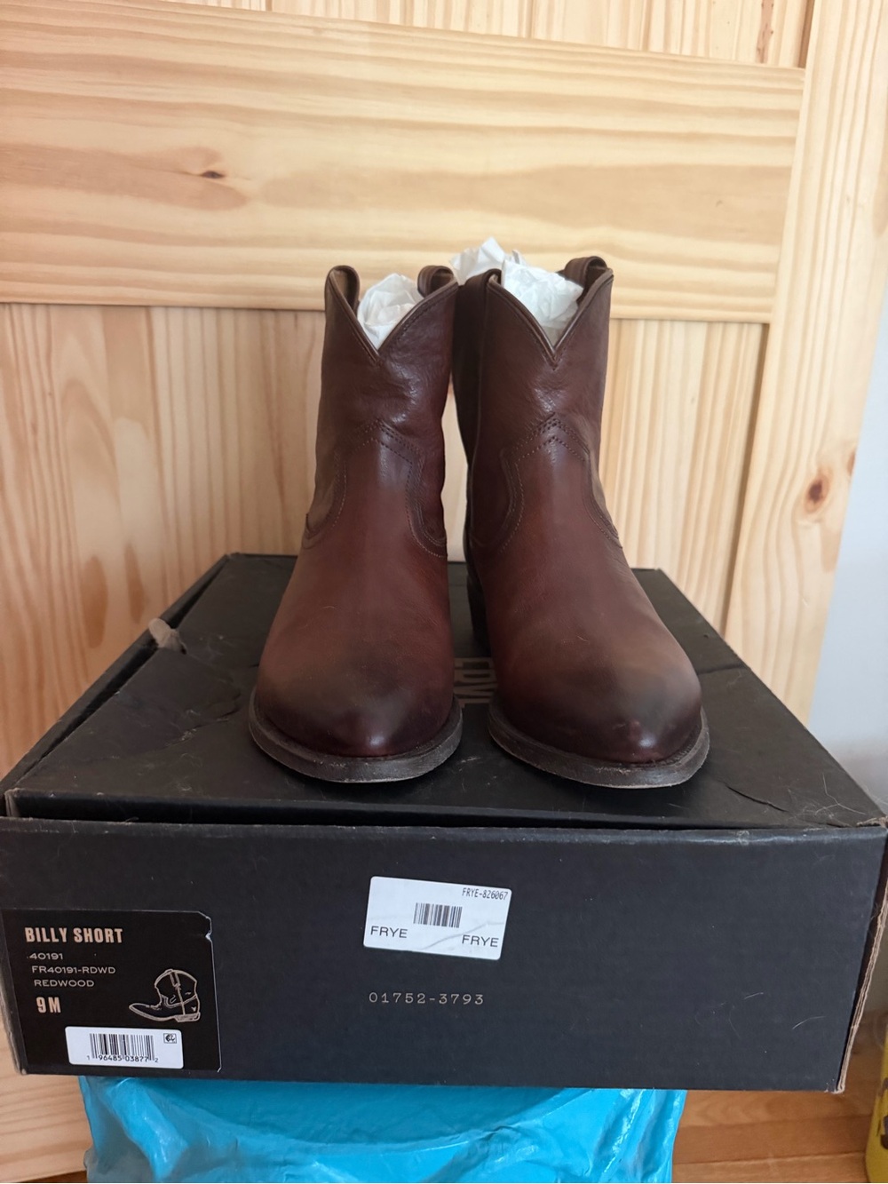 Frye Women’s Short Western Leather Boots - Redwood Brown